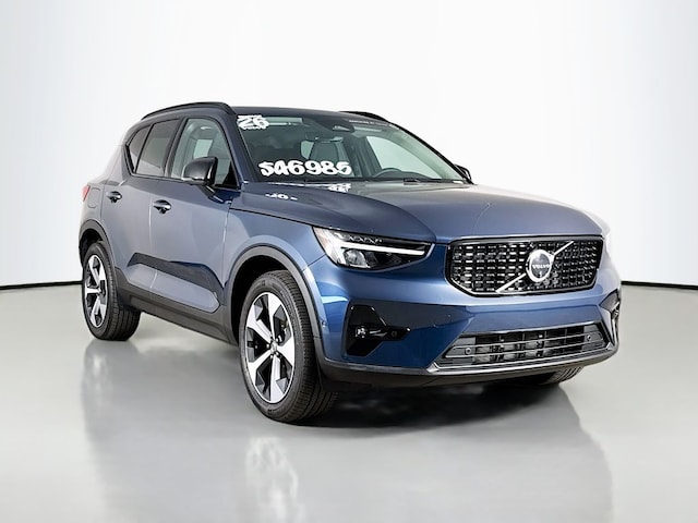 2026 Volvo XC40 B5 Plus SUV
