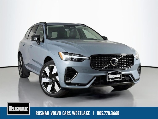 2023 Volvo XC60 Recharge Plug-In Hybrid T8 Plus Dark Theme SUV