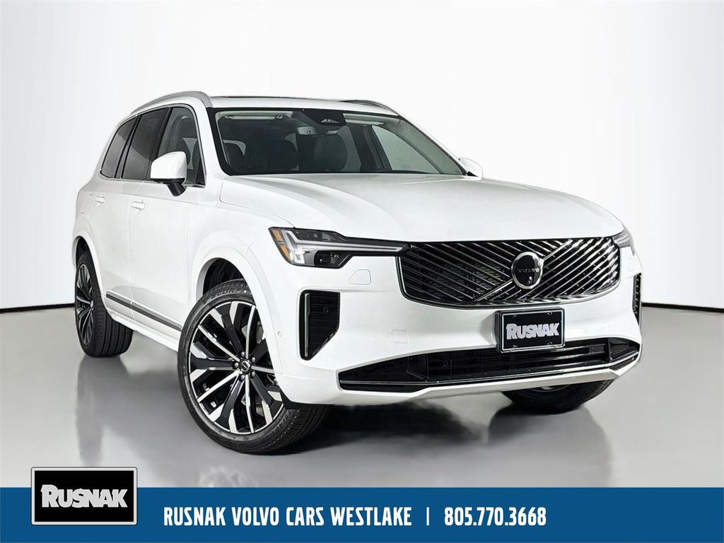 2026 Volvo XC90 B5 Plus Bright 4WD's photo