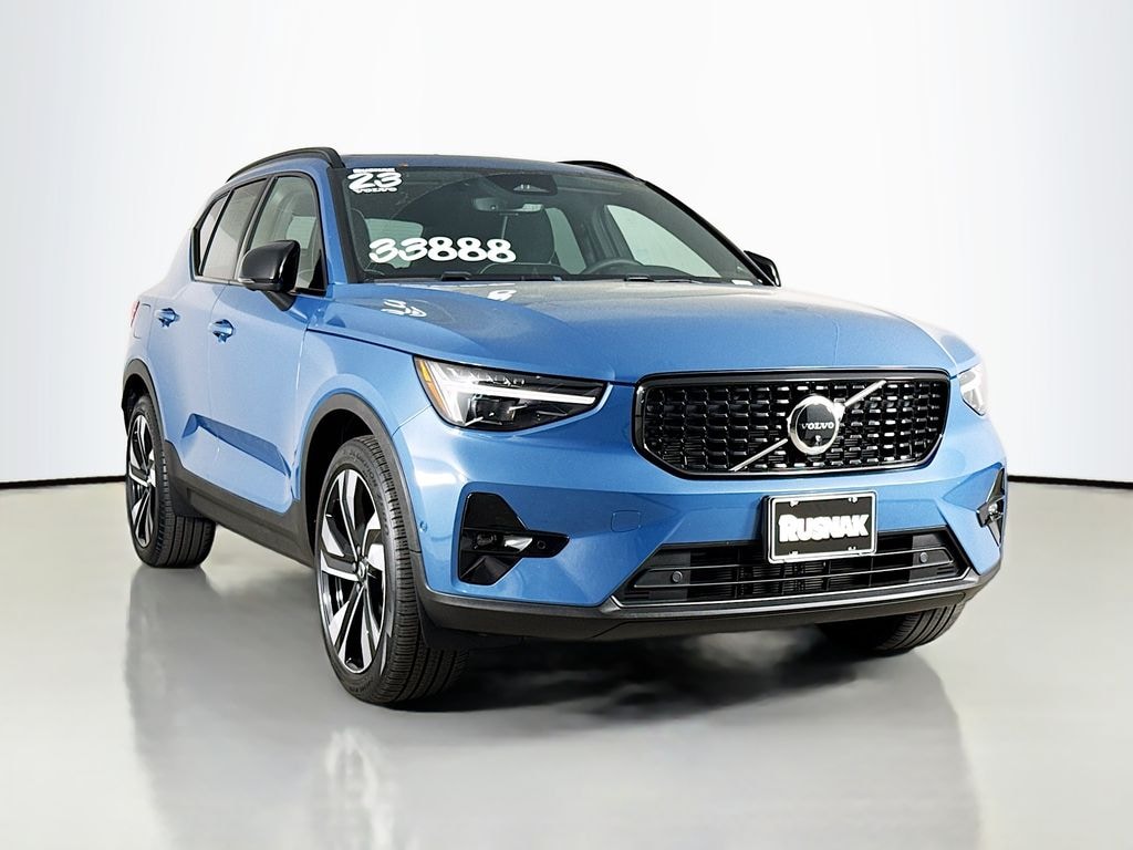 Used 2023 Volvo XC40 Ultimate SUV