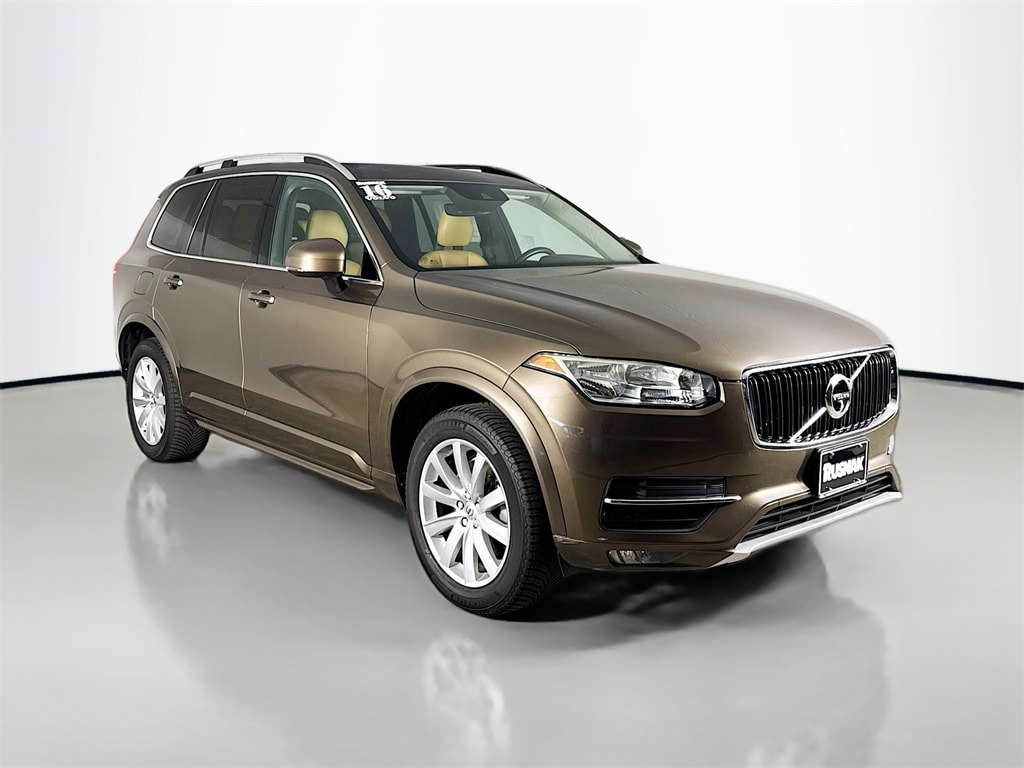 Used 2016 Volvo XC90 T6 Momentum SUV