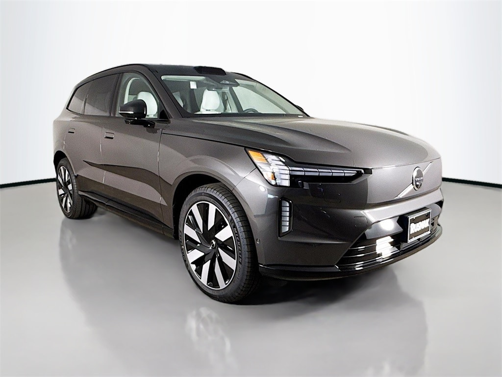 2025 Volvo EX90 Ultra's photo