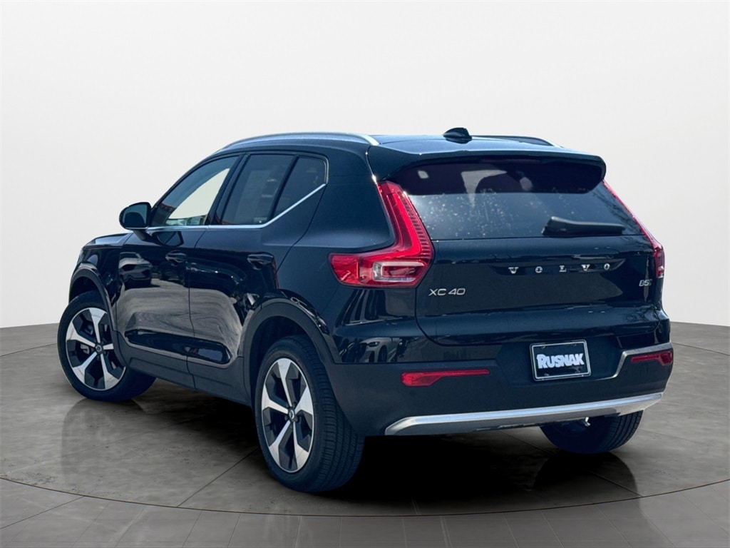 Certified 2025 Volvo XC40 Core with VIN YV4L12UJXS2464703 for sale in Thousand Oaks, CA