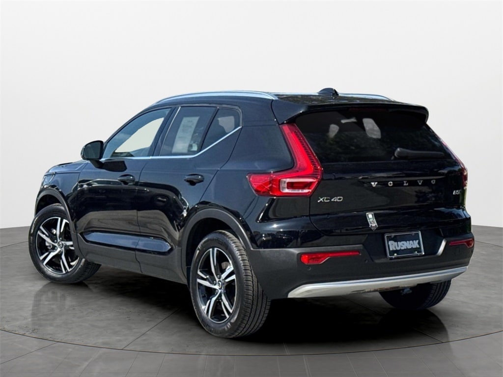 Certified 2025 Volvo XC40 Core with VIN YV4L12UJ8S2473531 for sale in Thousand Oaks, CA