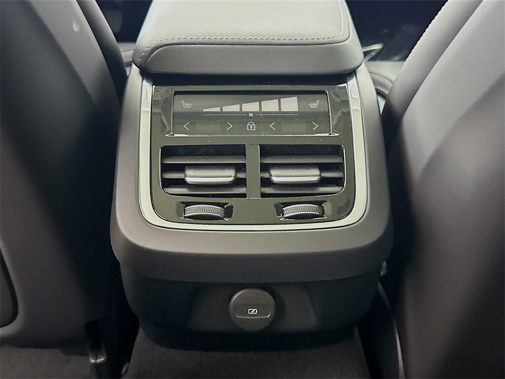2026 Volvo V60 Cross Country Ultra - Photo 27