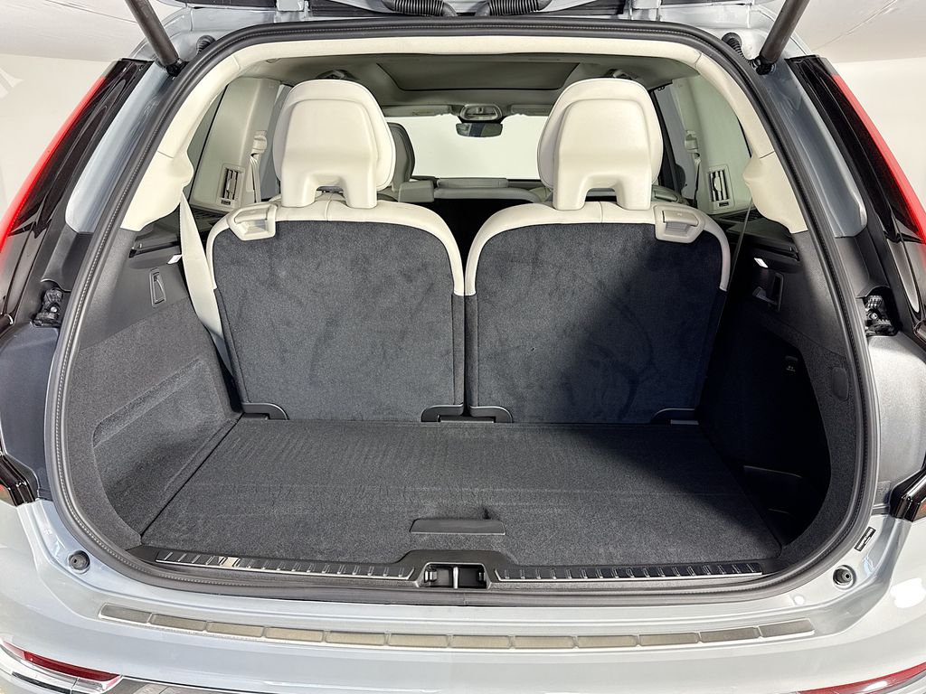 2026 Volvo XC90 Ultra - Photo 28