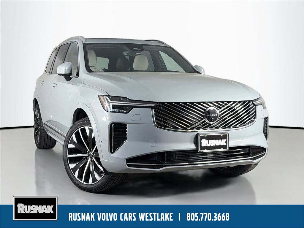 2025 Volvo XC90 Plug-In Hybrid