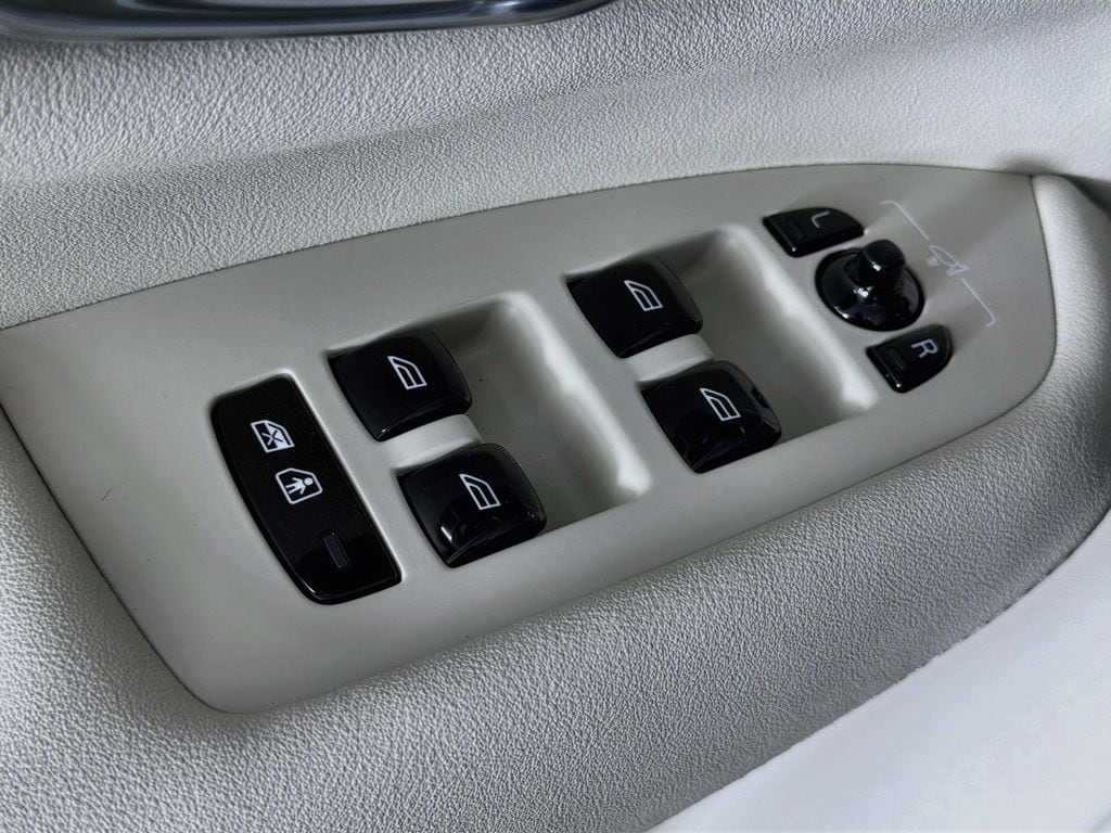 2026 Volvo XC90 Ultra - Photo 18