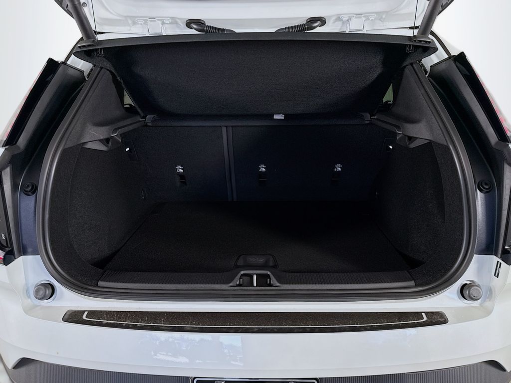 2026 Volvo EX30 Ultra - Photo 26