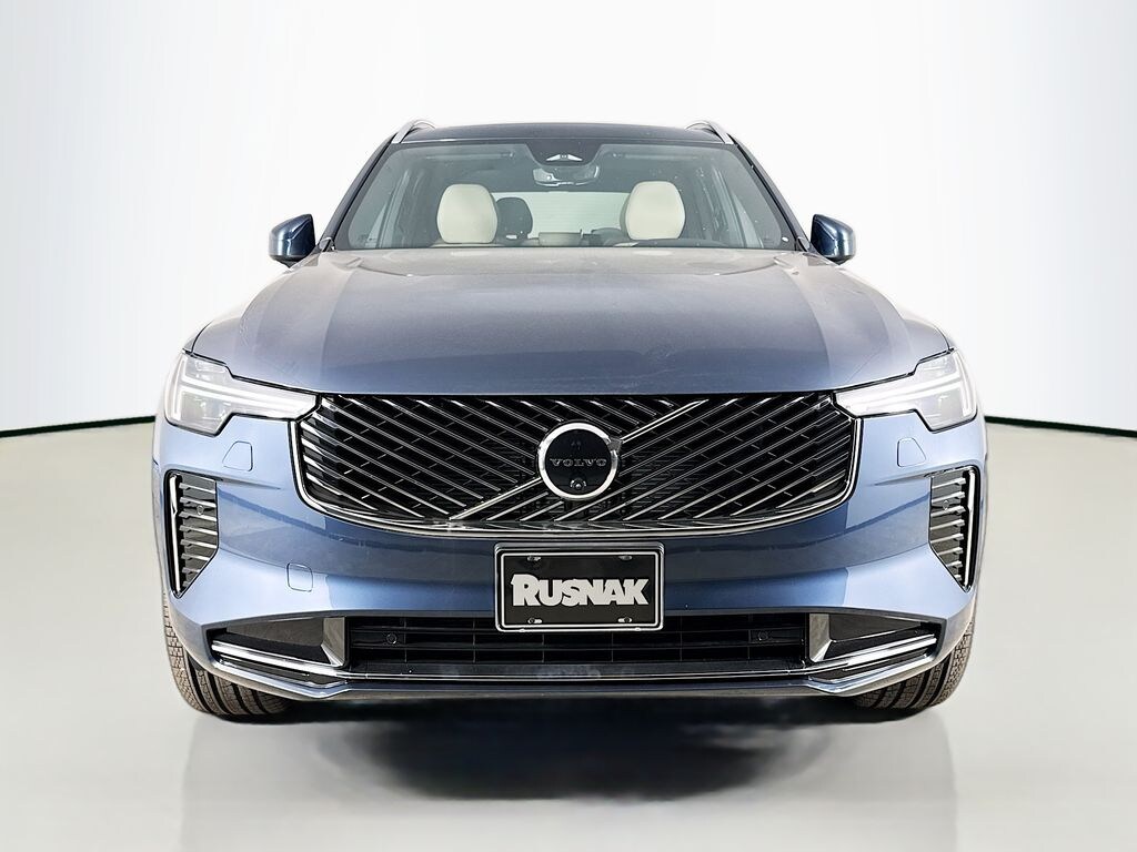 New 2026 Volvo XC90 B6 Plus 7-Seater SUV