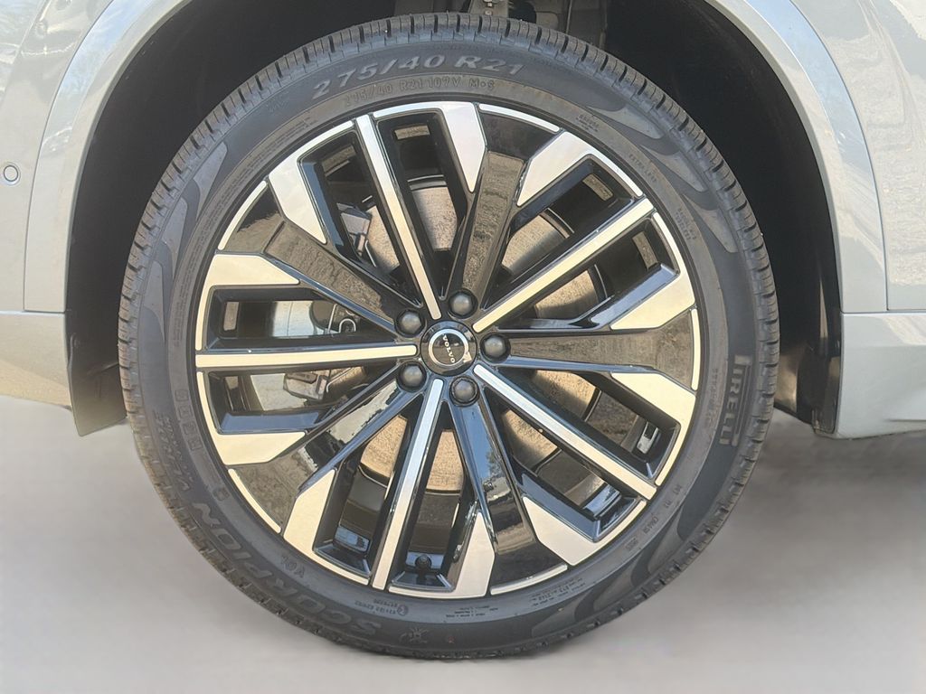 2026 Volvo XC90 Ultra - Photo 33