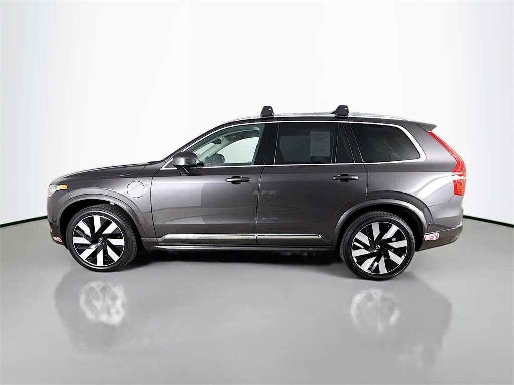 2023 Volvo XC90 Recharge Ultimate photo 3