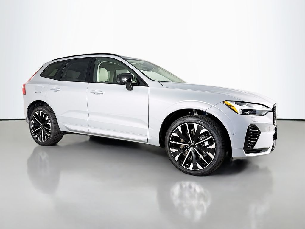 New 2026 Volvo XC60 plug-in hybrid T8 Ultra SUV