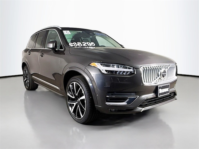 2023 Volvo XC90 B5 Plus SUV