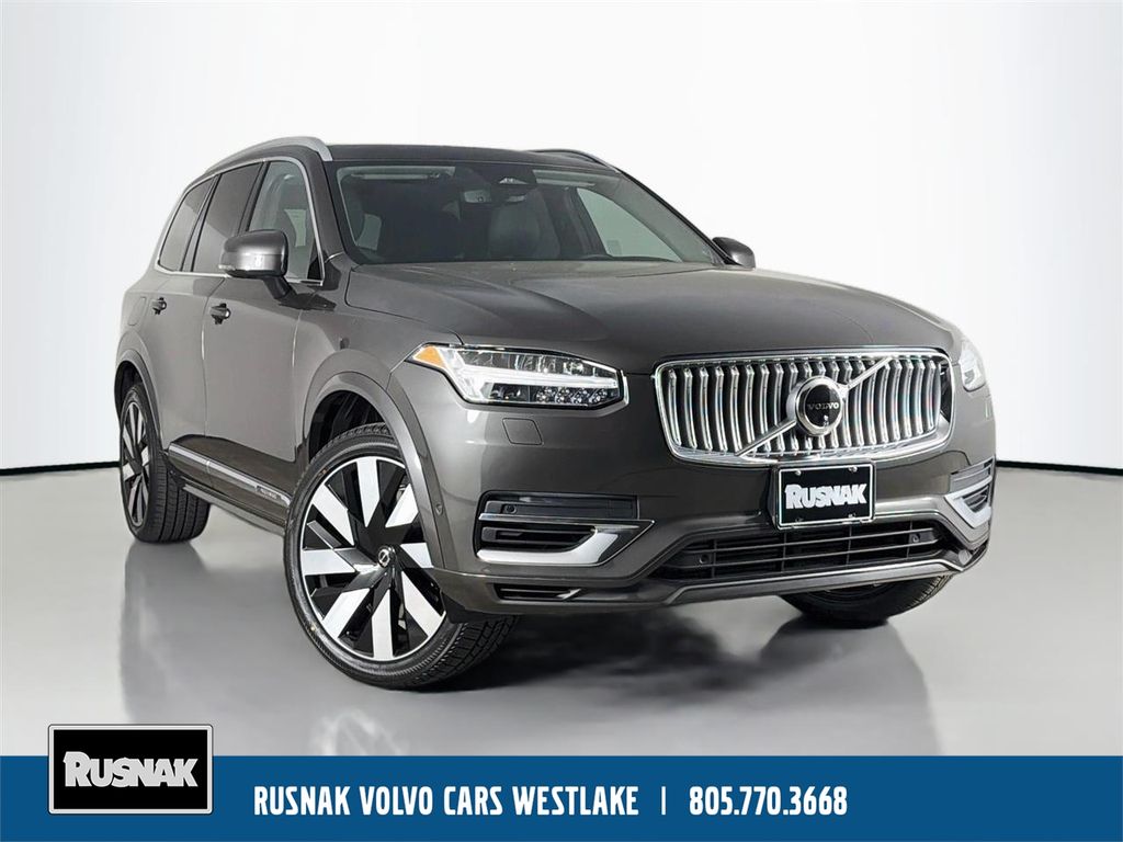 2023 Volvo XC90 T8 Recharge Ultimate 6-Seater 4WD's photo