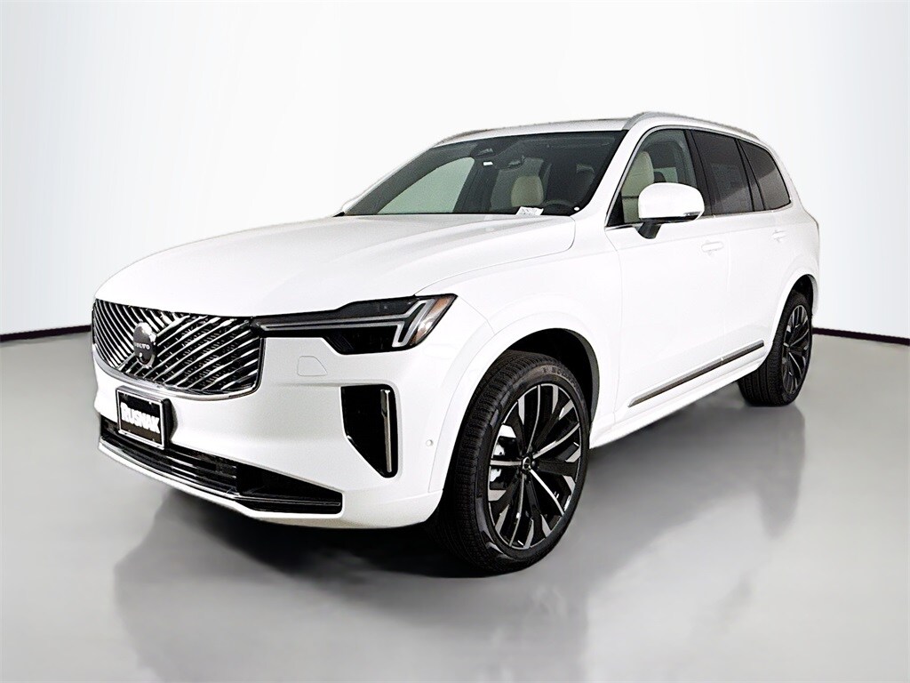 2025 Volvo XC90 Plus photo 3
