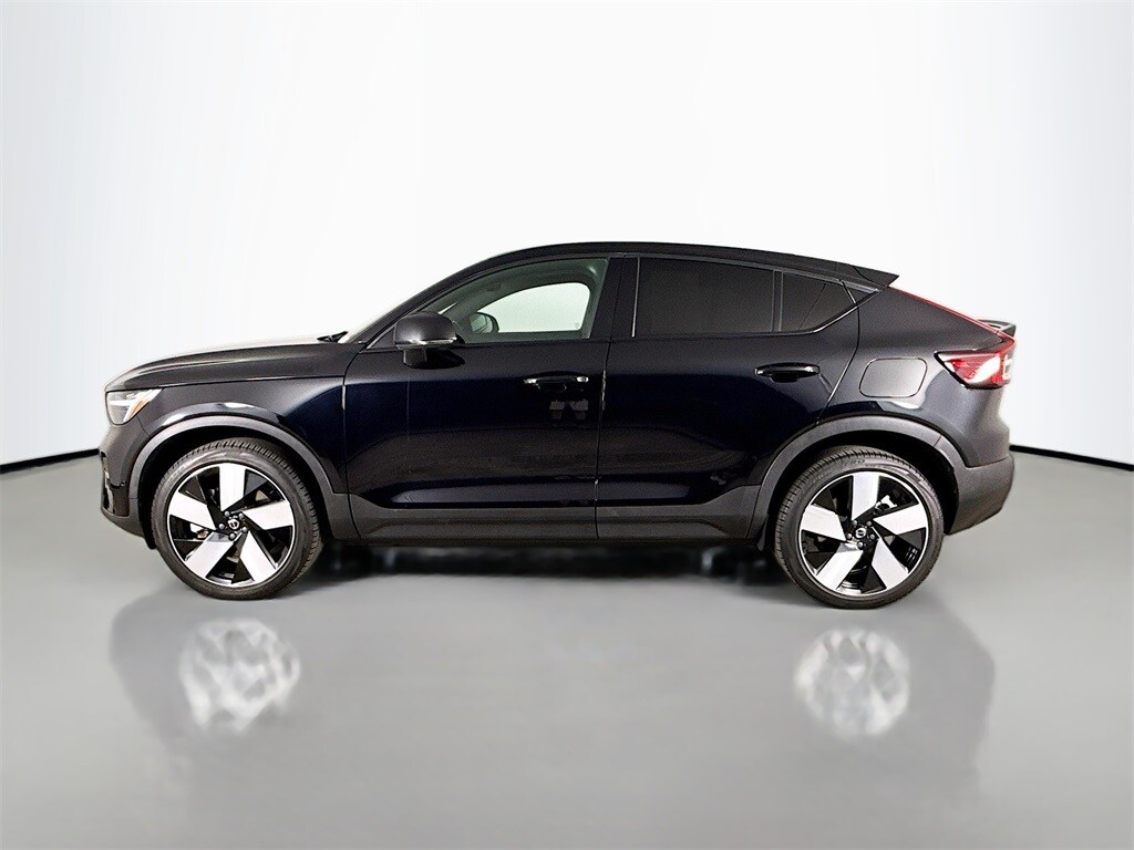 2023 Volvo C40 Recharge Ultimate photo 4