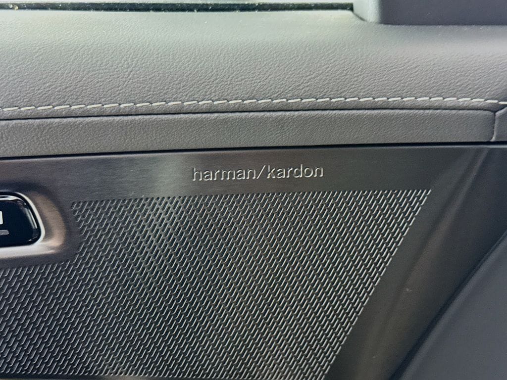2026 Volvo XC90 Plus - Photo 19