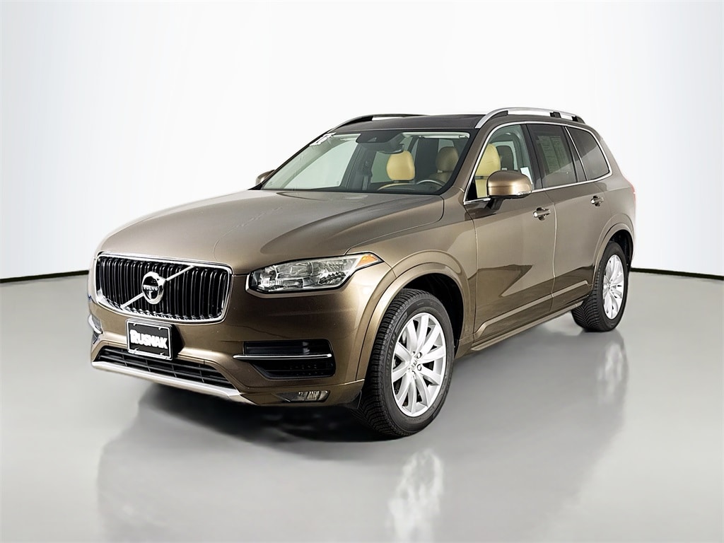 Used 2016 Volvo XC90 T6 Momentum SUV