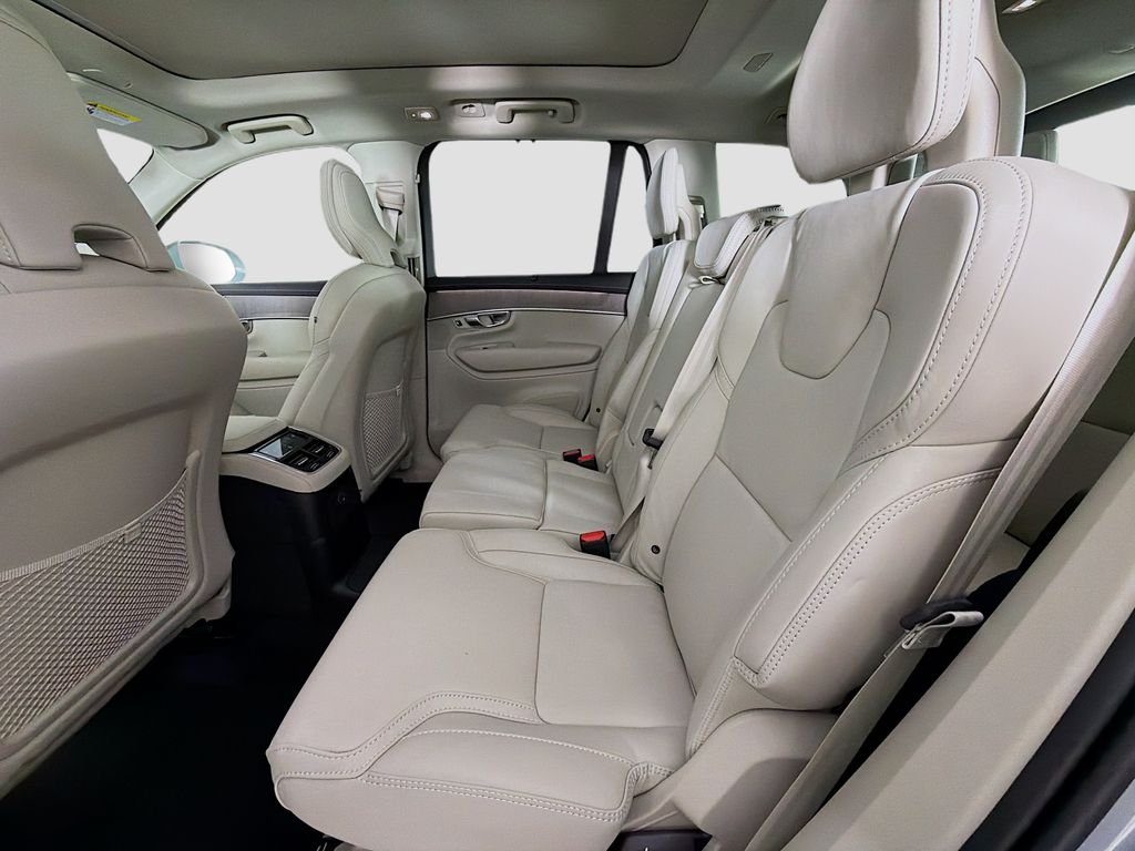 2026 Volvo XC90 Ultra - Photo 26