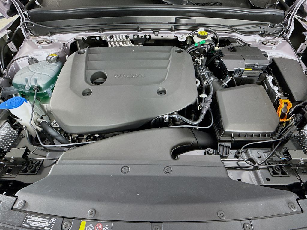 2026 Volvo XC40 Ultra - Photo 31
