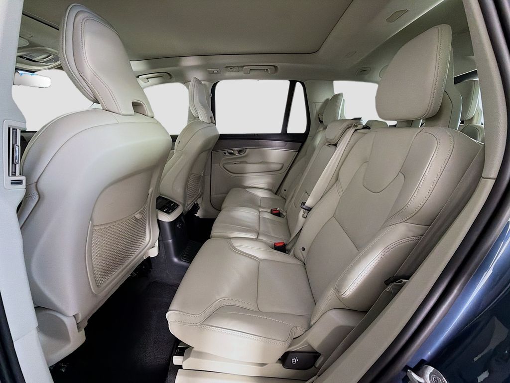2026 Volvo XC90 Ultra - Photo 26