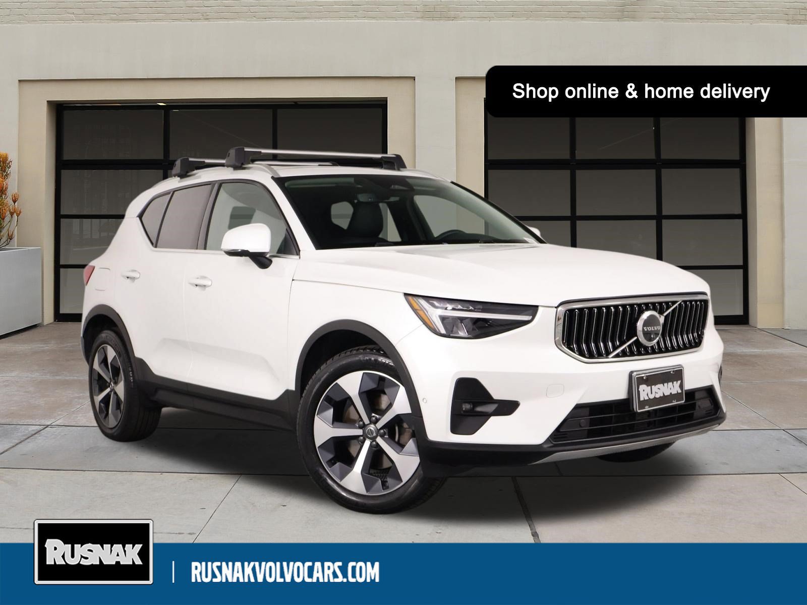 2023 Volvo XC40