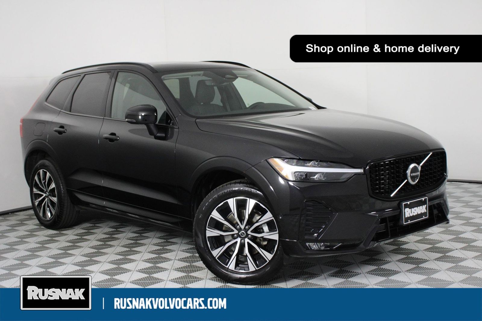 2025 Volvo XC60's photo