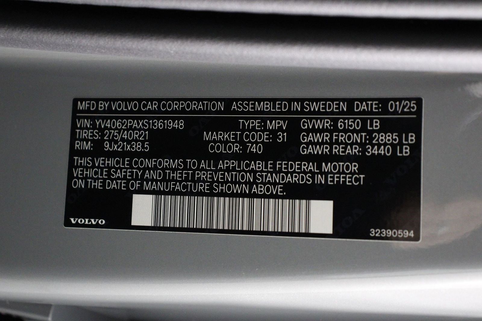 2025 Volvo XC90 Core - Photo 17