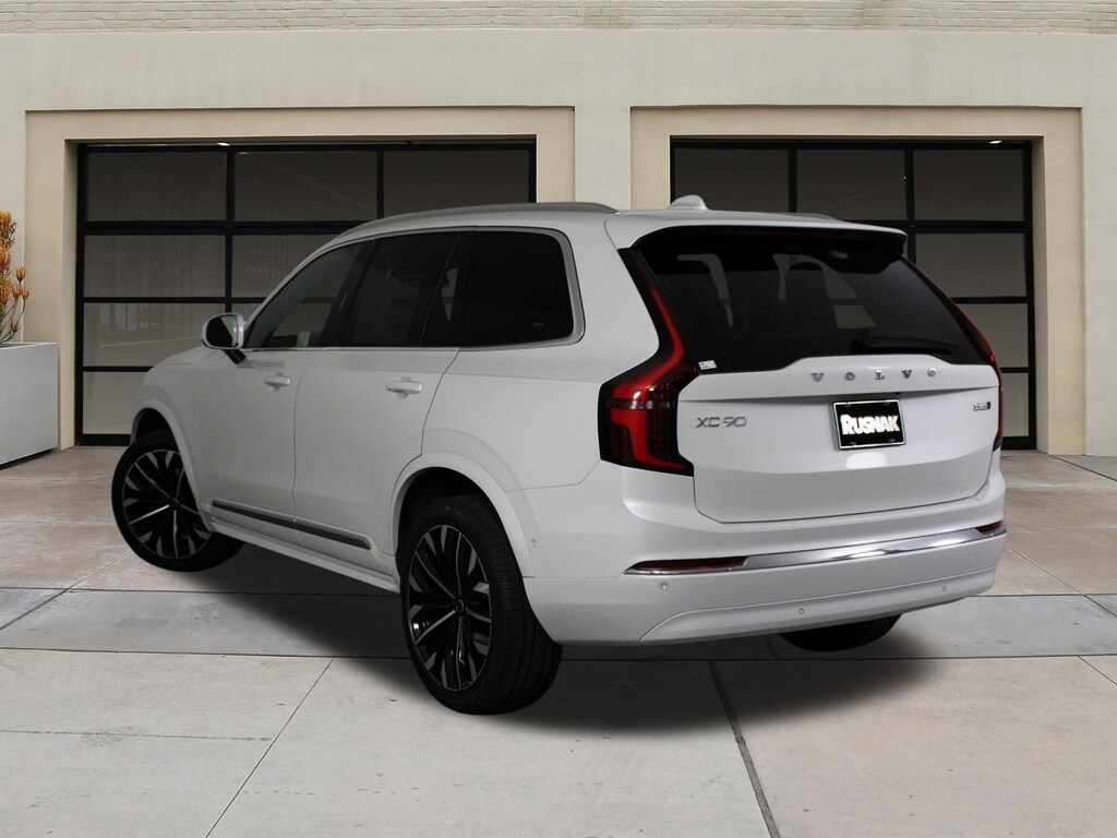 New 2026 Volvo XC90 B6 Plus 7-Seater SUV