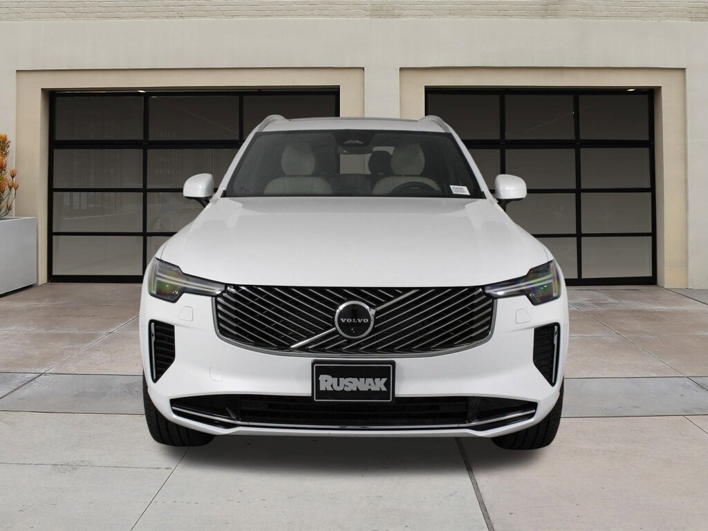 New 2026 Volvo XC90 B6 Ultra 7-Seater SUV
