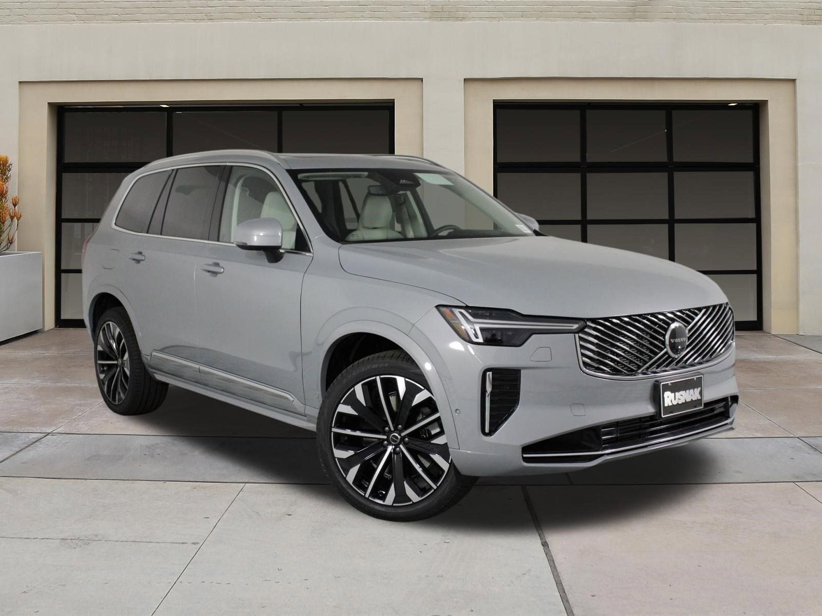 2026 Volvo XC90 Ultra - Photo 18