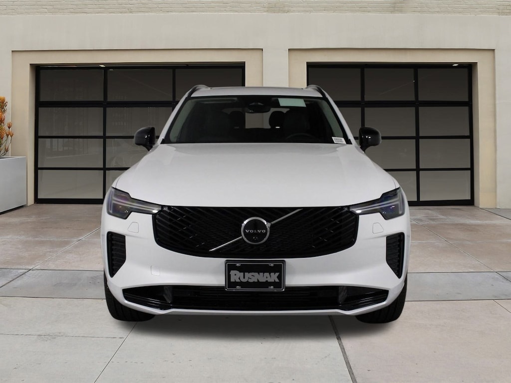New 2026 Volvo XC90 plug-in hybrid T8 Ultra Dark Theme 6-Seater SUV