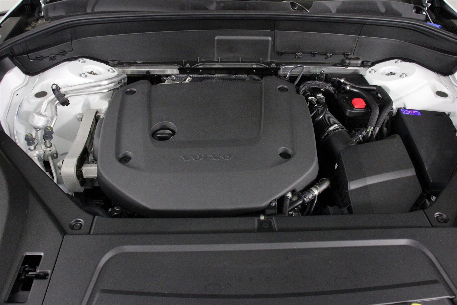 2025 Volvo XC90 Plus - Photo 12