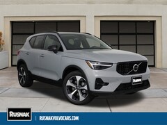 2026 Volvo XC40 B5 Plus AWD SUV