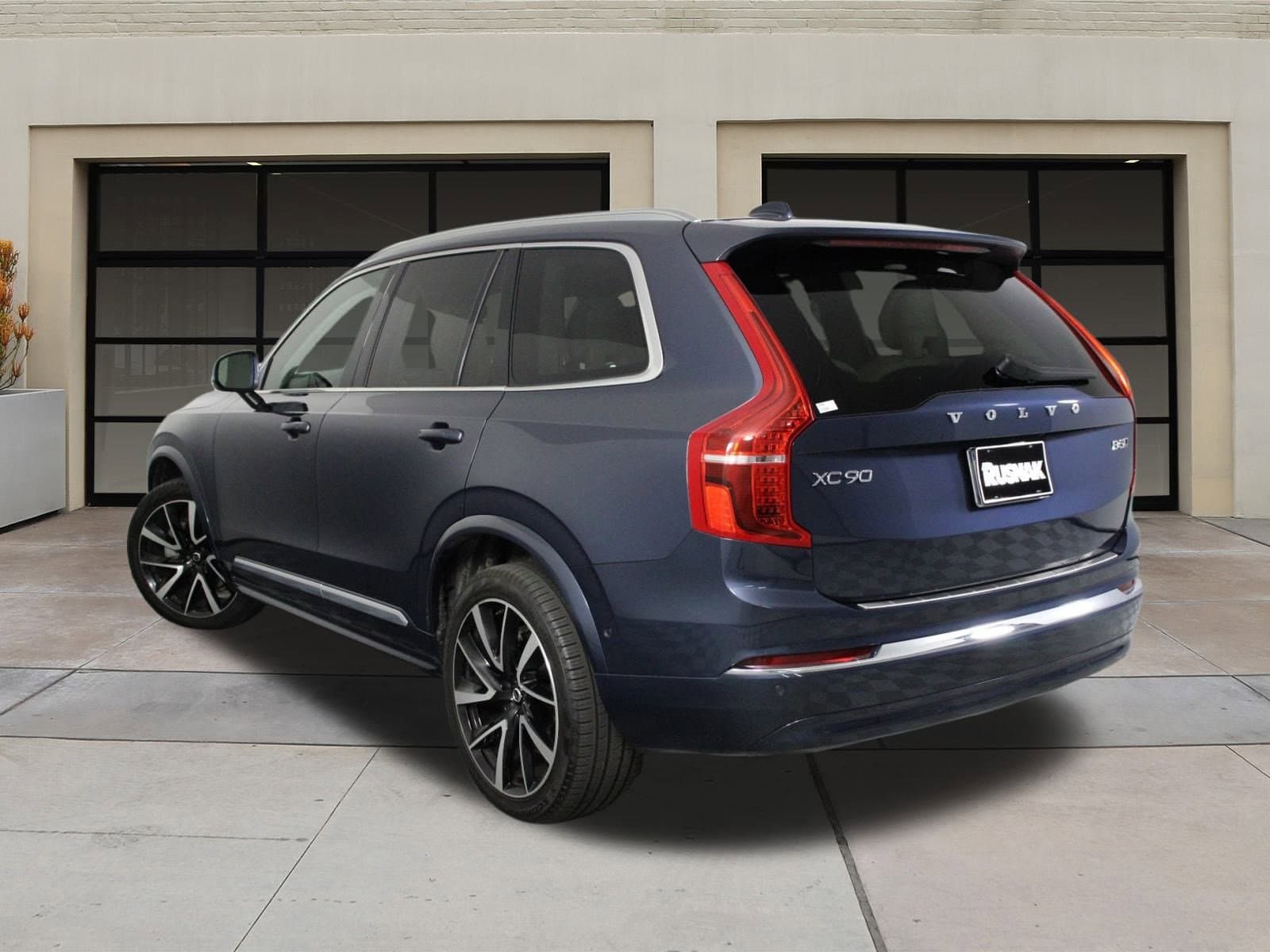 Used 2024 Volvo XC90 Plus with VIN YV4L12PEXR1182009 for sale in Pasadena, CA