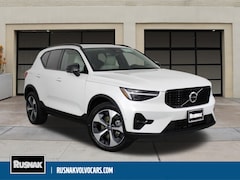 2026 Volvo XC40 B5 Plus AWD SUV