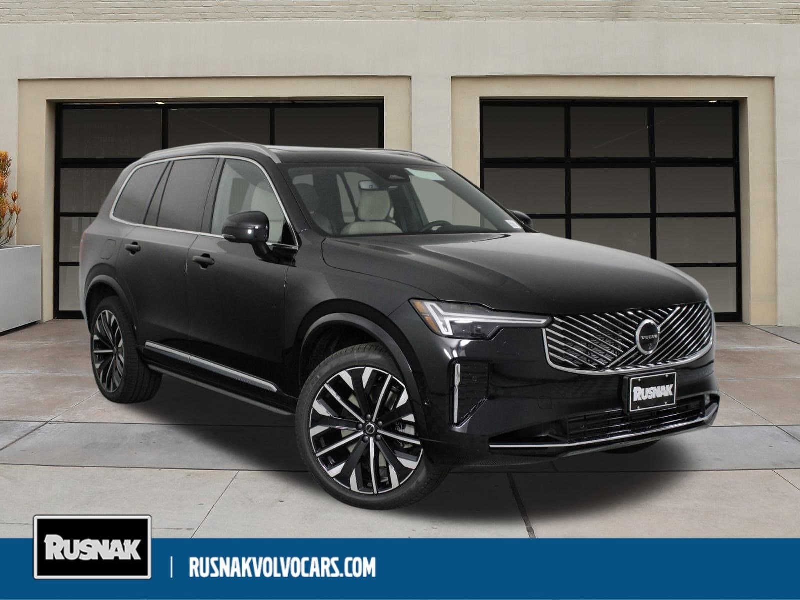 2026 Volvo XC90 Plus - Photo 1