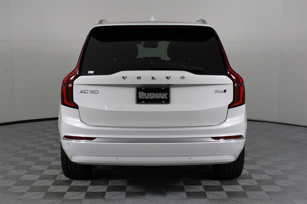 New 2026 Volvo XC90 B6 Plus 7-Seater SUV