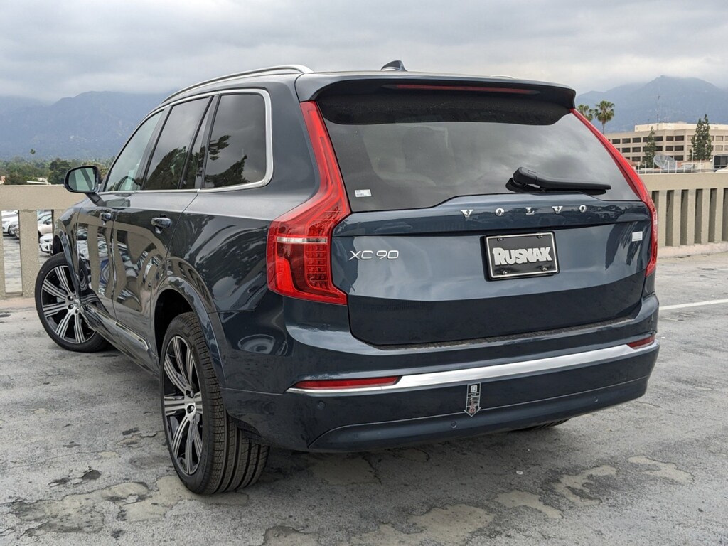 New 2023 Volvo XC90 Recharge Plug-In Hybrid Plus Bright 7-Seater SUV