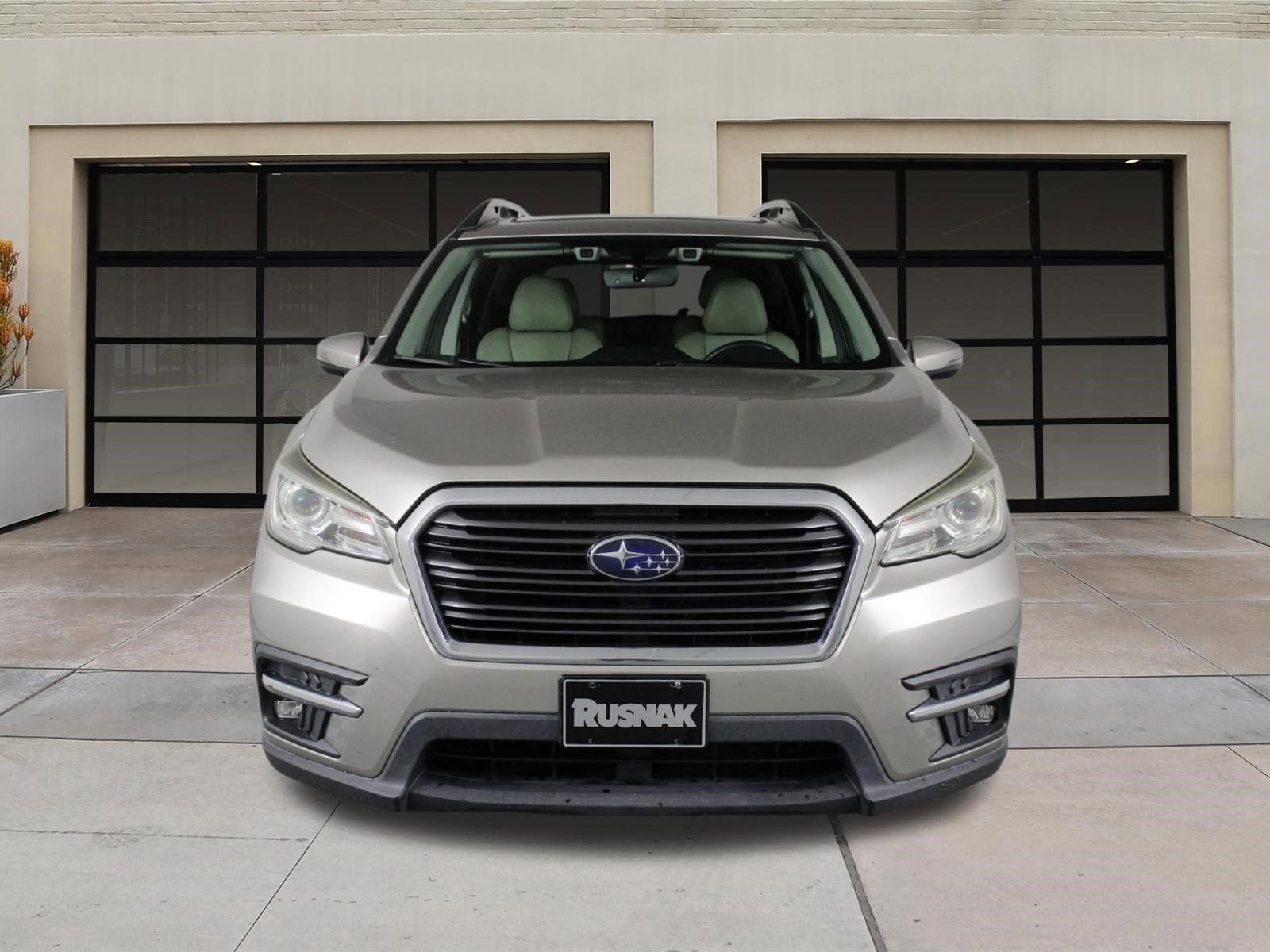 2019 Subaru Ascent Limited photo 5