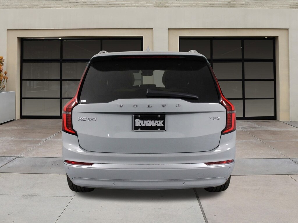 New 2026 Volvo XC90 plug-in hybrid T8 Plus 7-Seater SUV