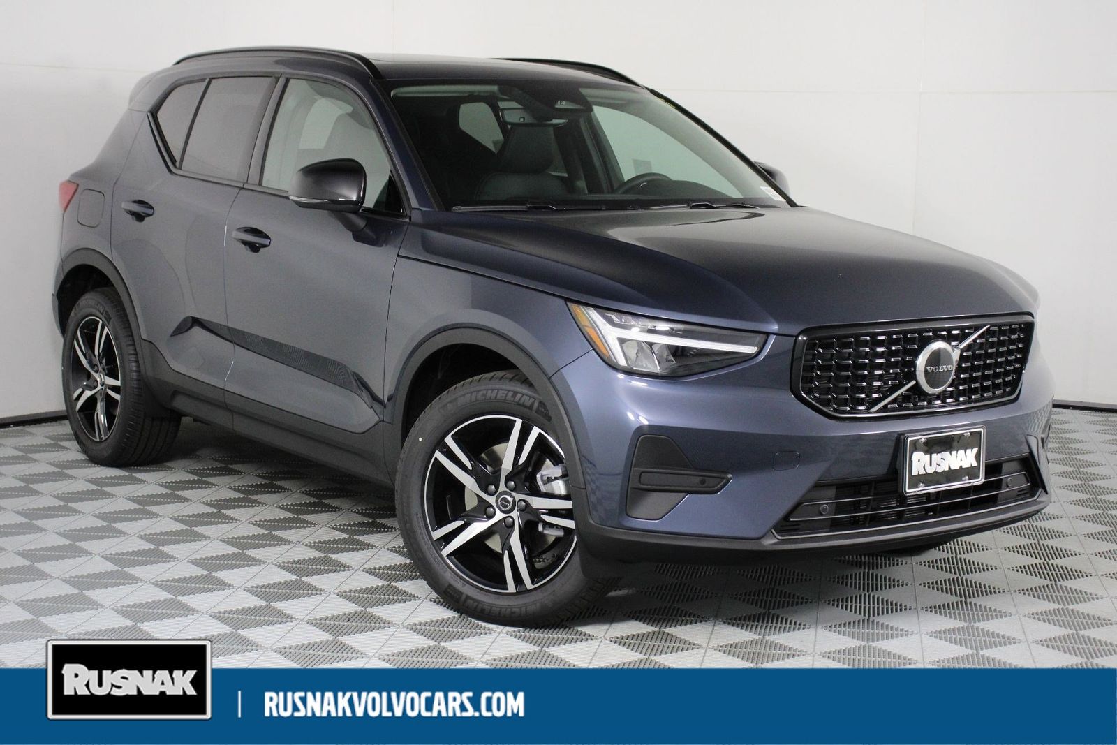 2026 Volvo XC40