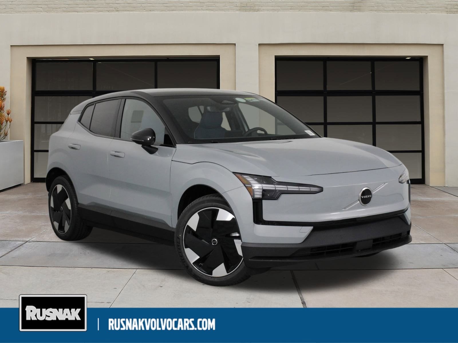 2026 Volvo EX30 Plus's photo