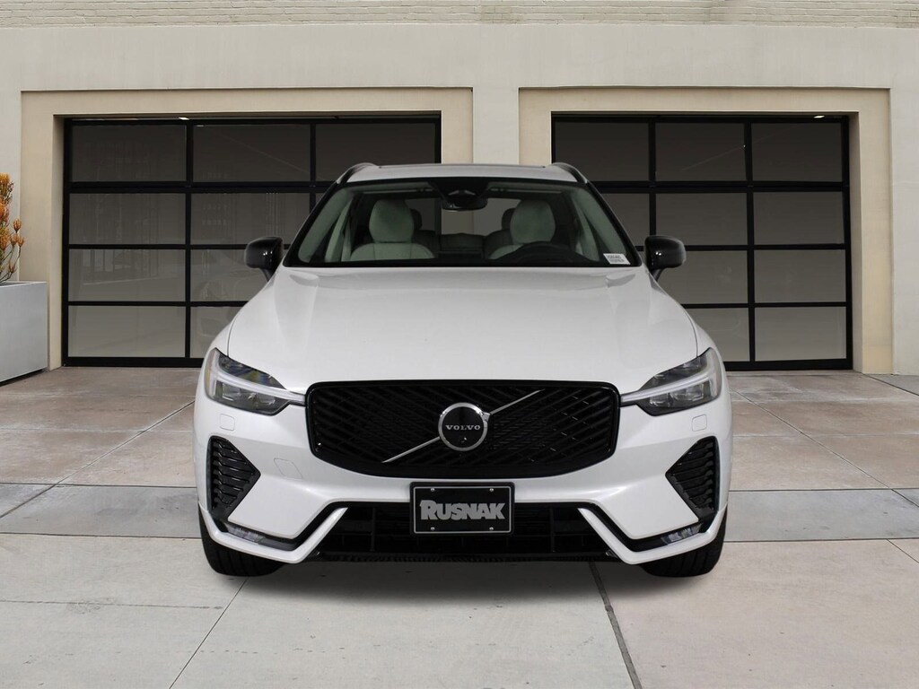 New 2026 Volvo XC60 B5 Ultra SUV