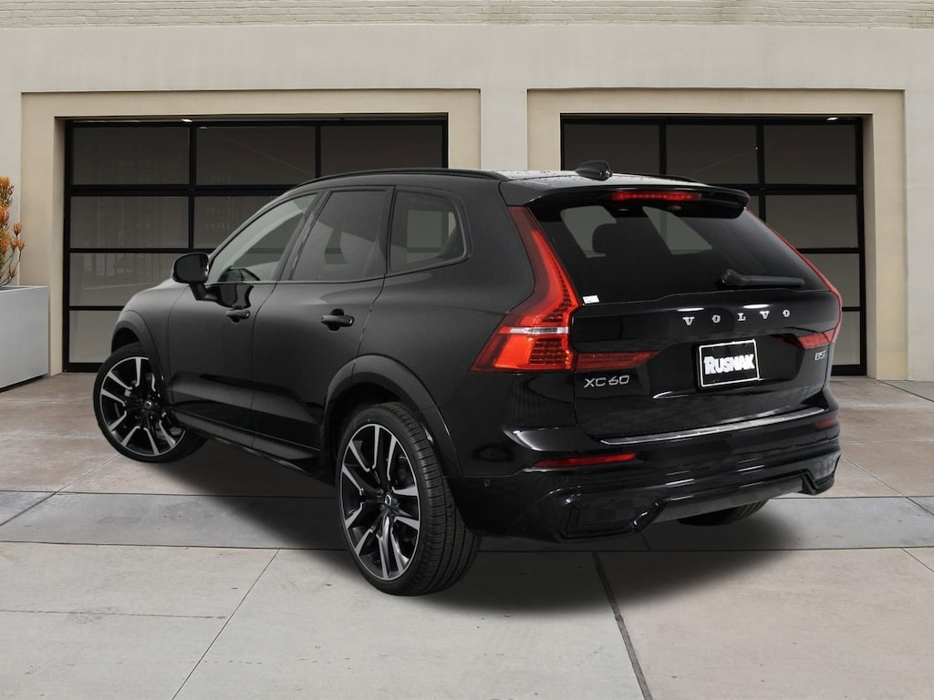 Certified 2023 Volvo XC60 B5 Ultimate Dark Theme SUV