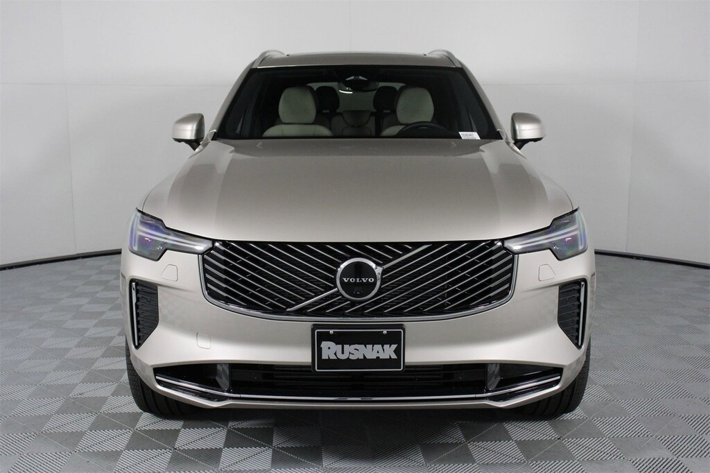 New 2026 Volvo XC90 plug-in hybrid T8 Plus 7-Seater SUV