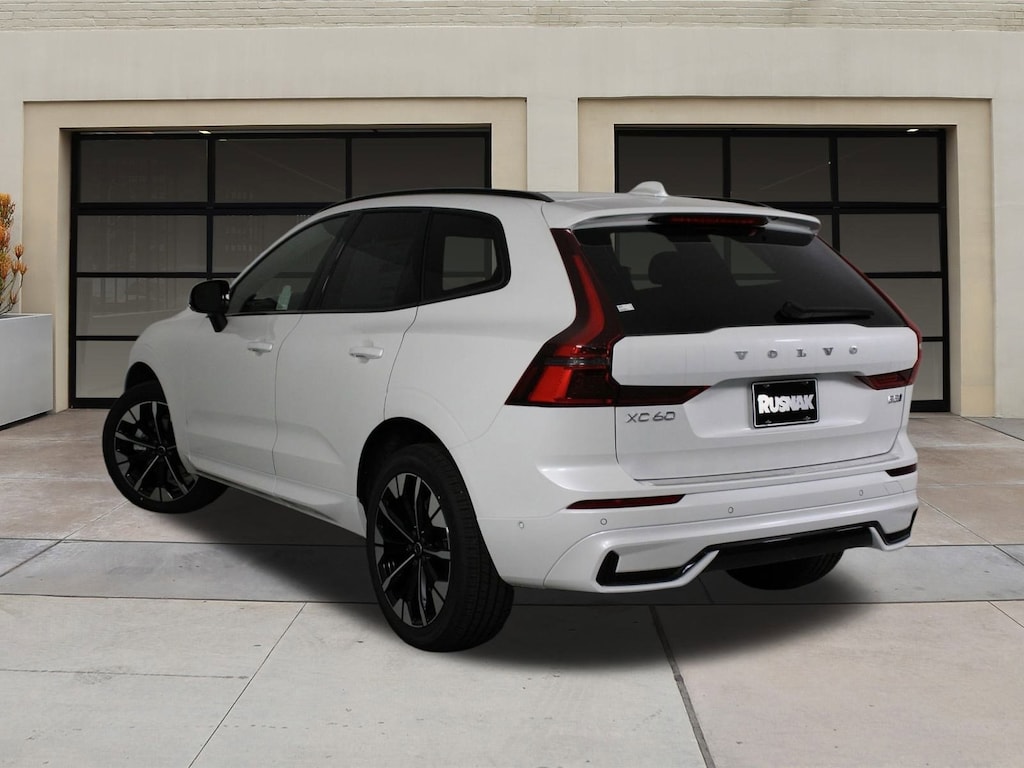 New 2026 Volvo XC60 B5 Plus SUV
