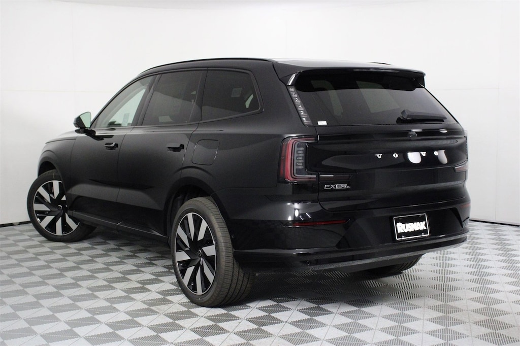 New 2025 Volvo EX90 Twin Motor Plus 7-Seater SUV
