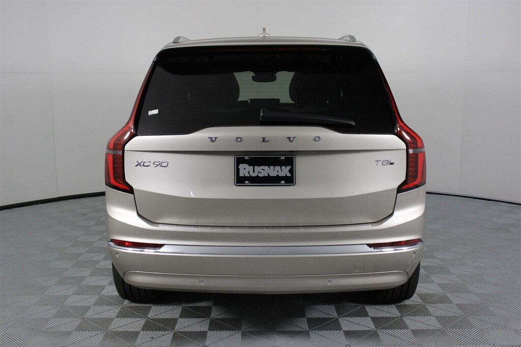 New 2026 Volvo XC90 plug-in hybrid T8 Plus 7-Seater SUV